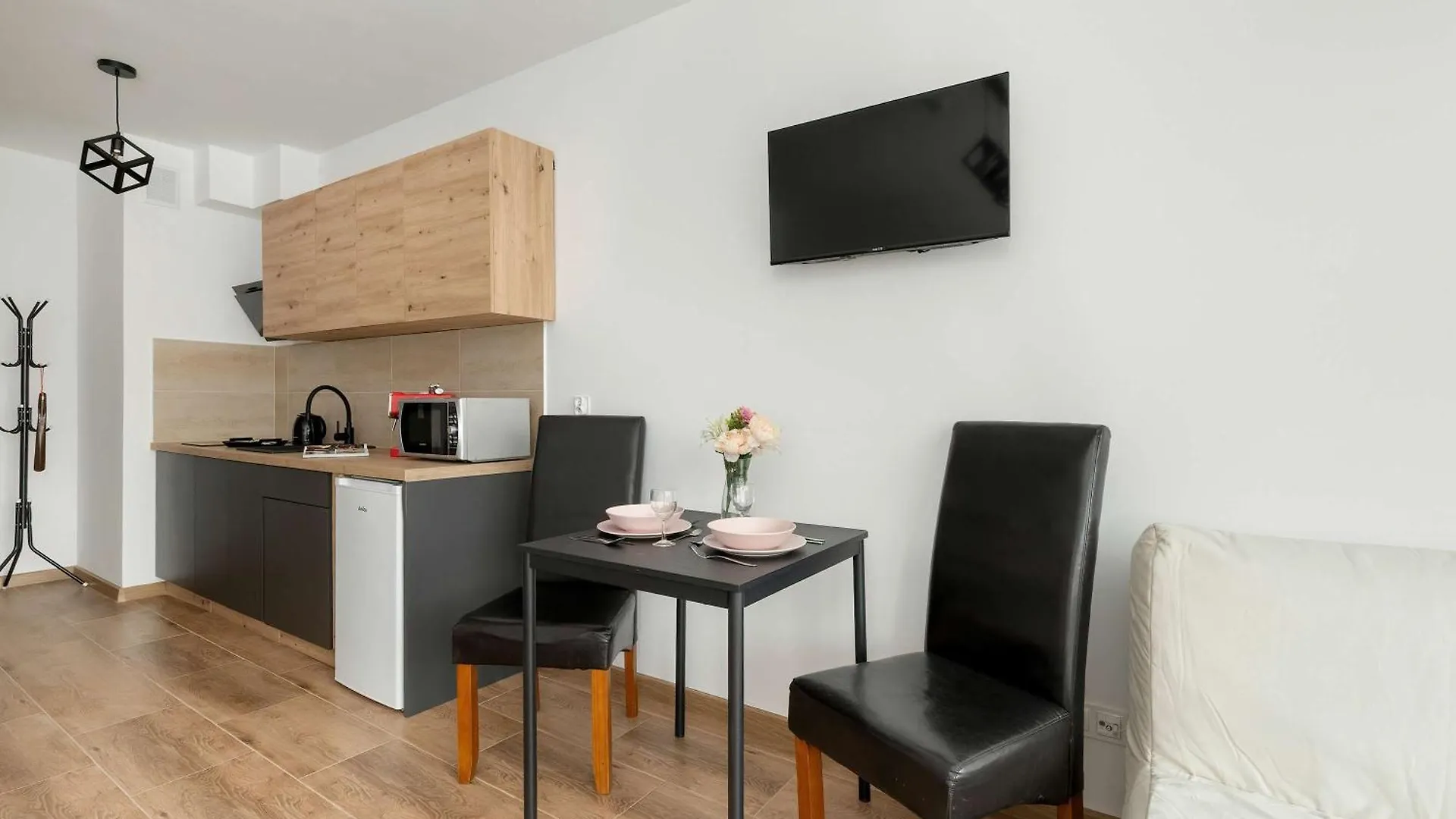 Apartment Studio Pet-Friendly Near Motlawa River In Gdansk By Noclegi Renters