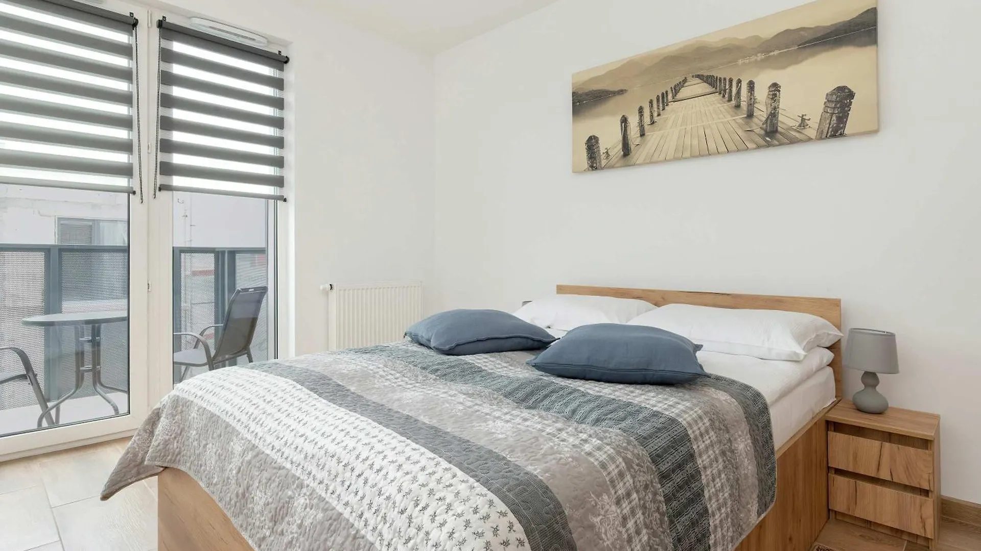 Studio Pet-Friendly Near Motlawa River In Gdansk By Noclegi Renters contacts